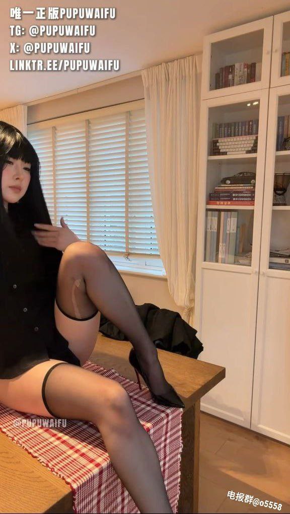 老公上司的诱惑,メイリン モデルコレクション メ,观看免费无删减完整版